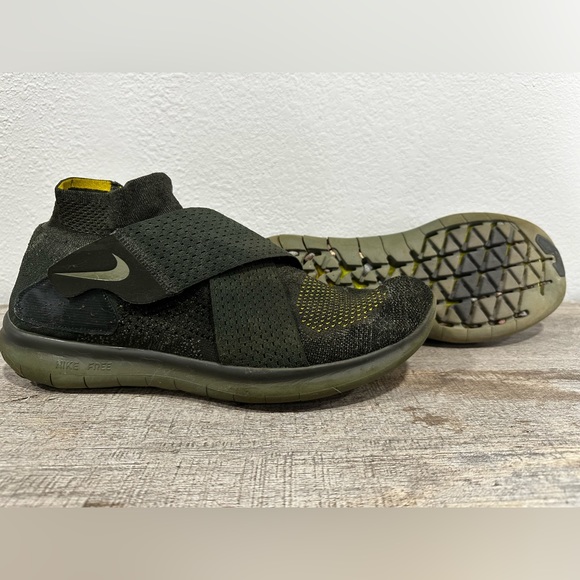 Nike Other - Nike Free running shoes size 13